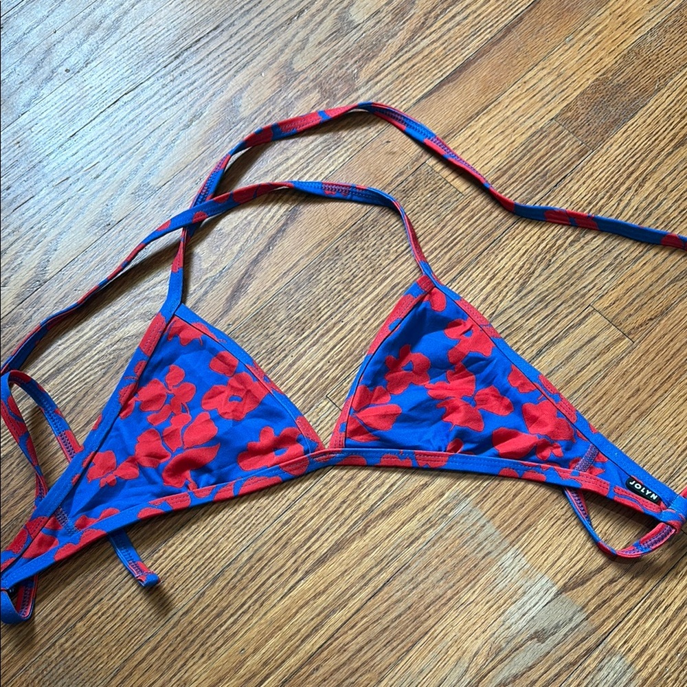 Jolyn triangle top size S